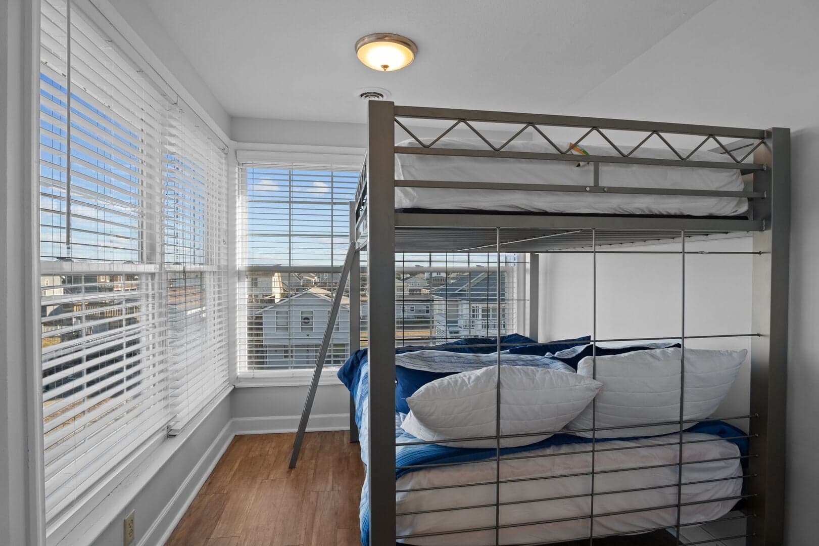 Bunk Room with two queen-over-queen bunk beds